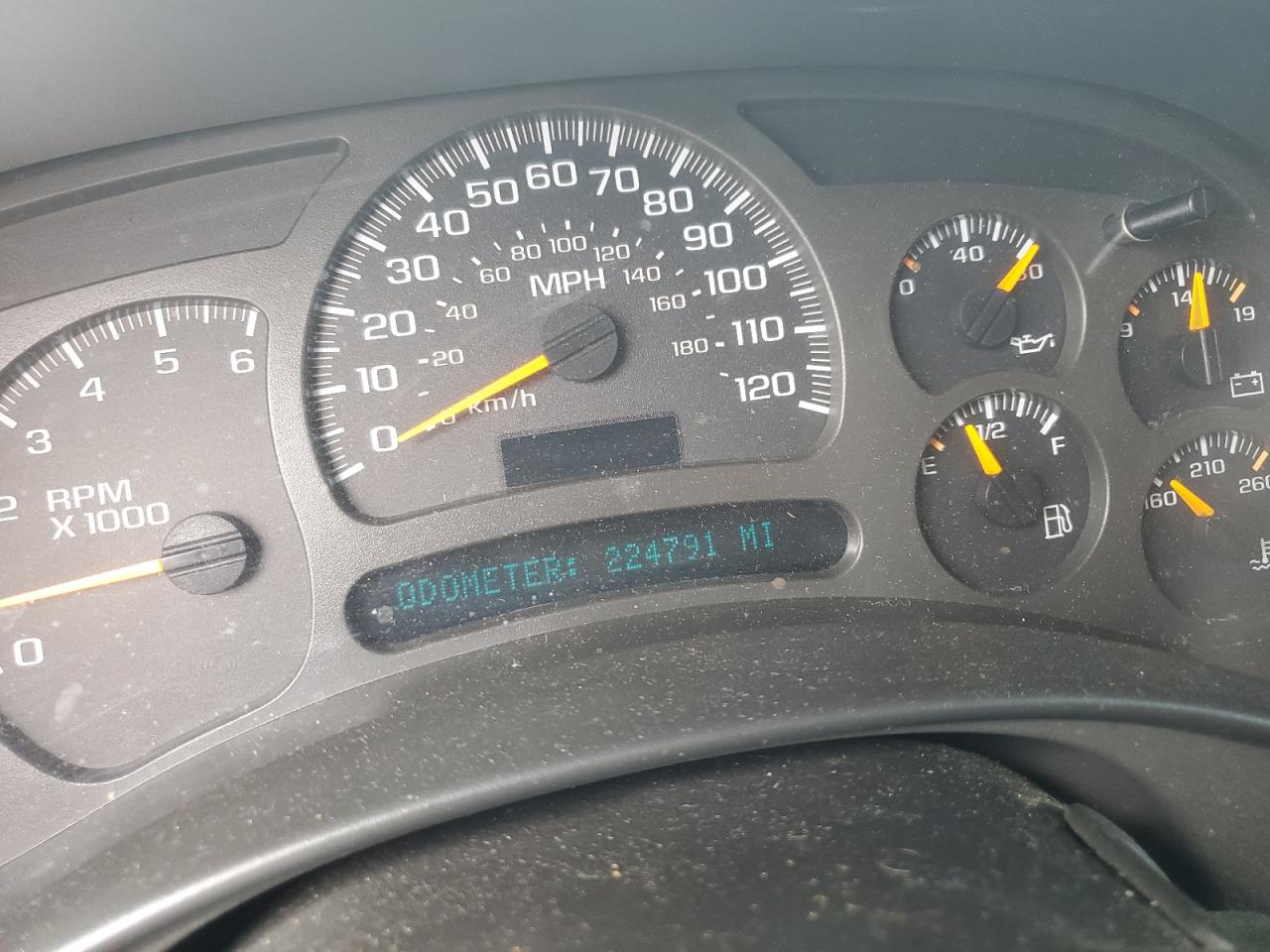 2003 Chevrolet Tahoe C1500 VIN: 1GNEC13Z23R182420 Lot: 80314175