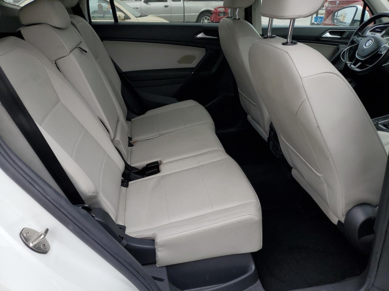 2018 Volkswagen Tiguan Se VIN: 3VV2B7AX4JM184723 Lot: 84053455