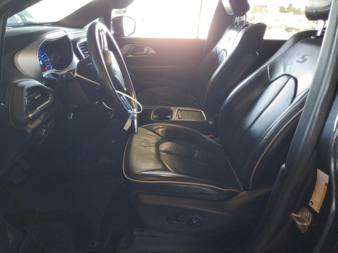 2020 Chrysler Pacifica Hybrid Limited VIN: 2C4RC1N73LR257741 Lot: 71444635