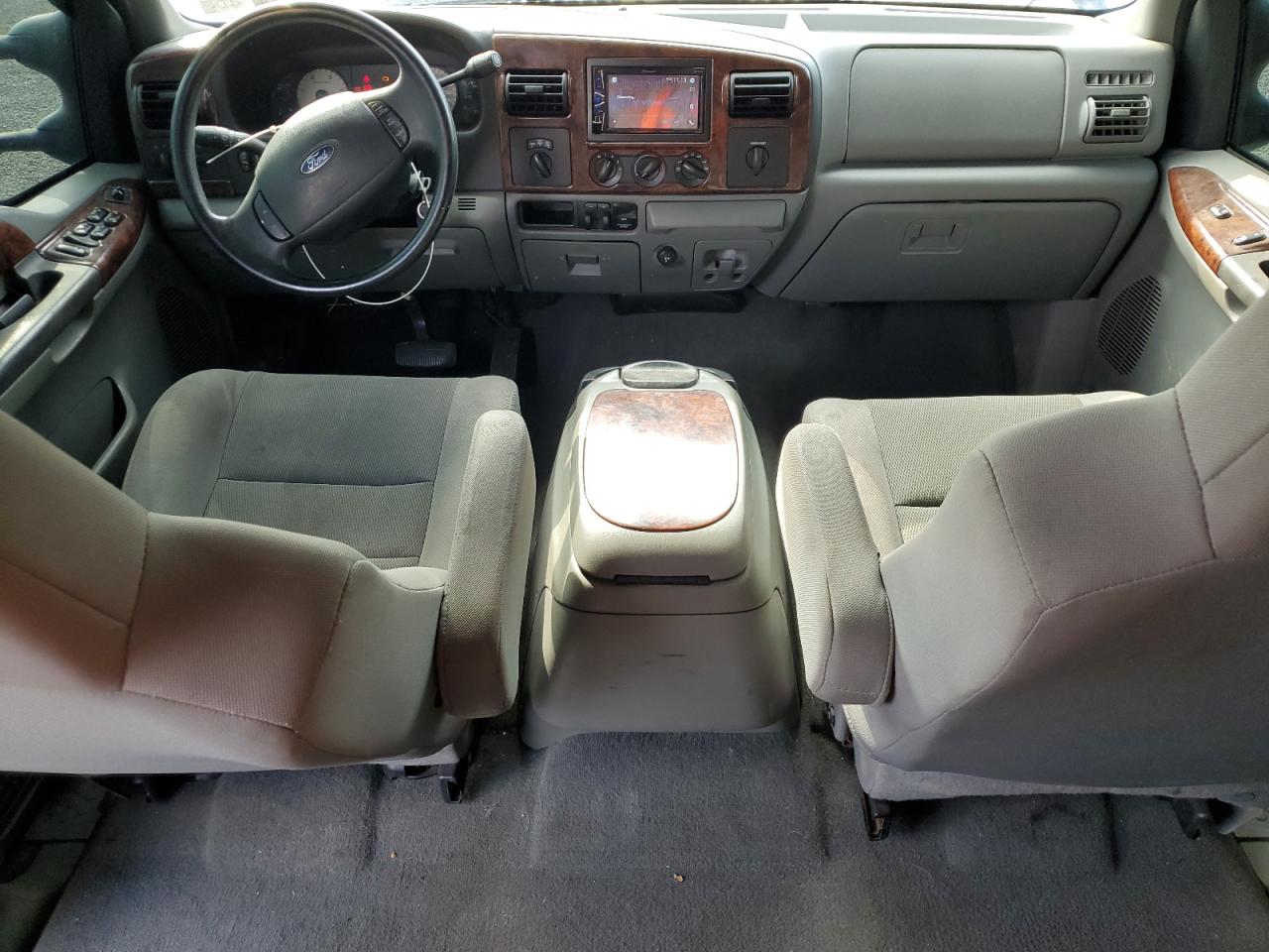 2005 Ford Super Duty F-350 W/S VIN: 1FTWW31P55EA66611 Lot: 83929265