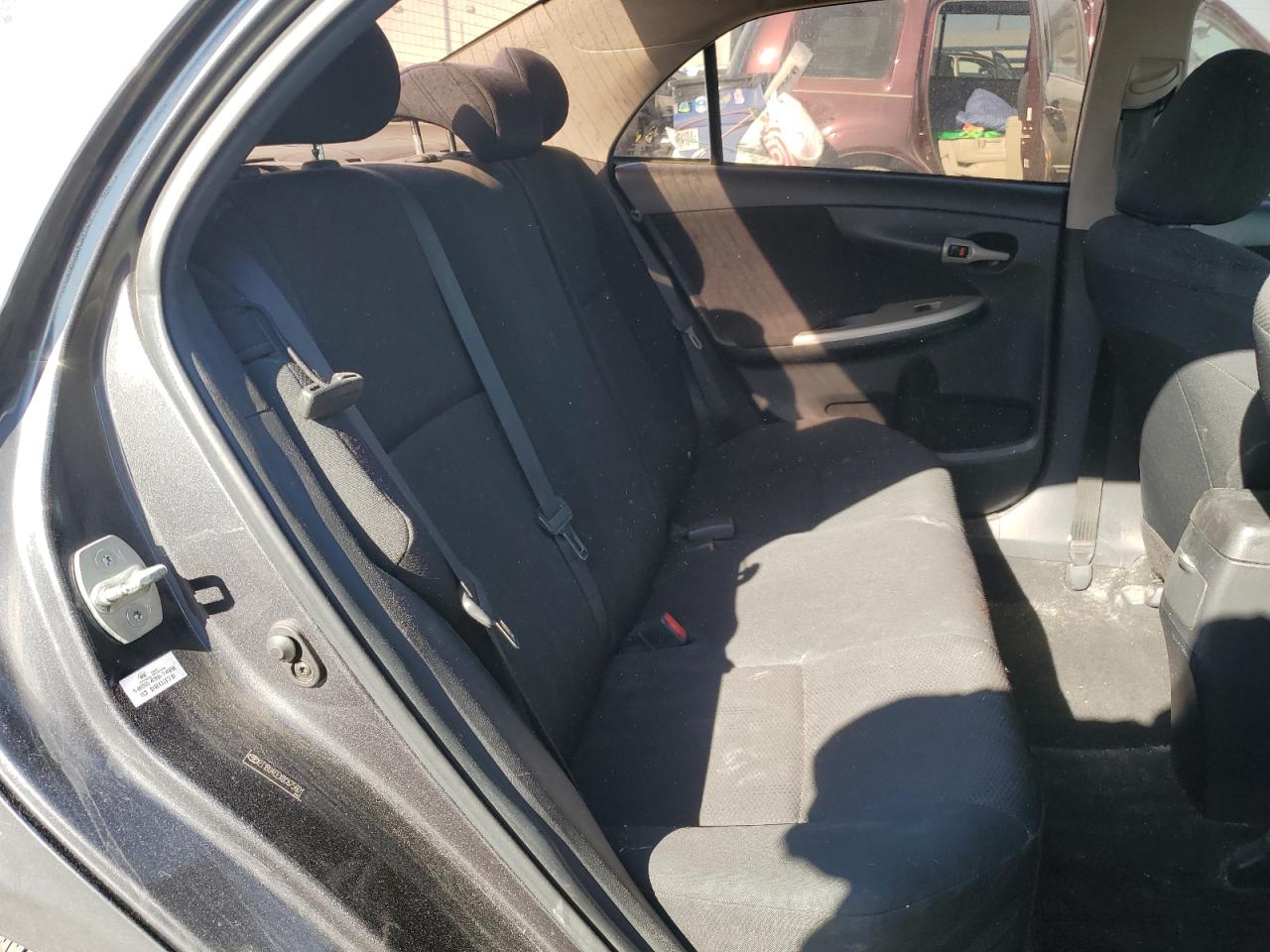 2011 Toyota Corolla Base VIN: 2T1BU4EEXBC675601 Lot: 81301995