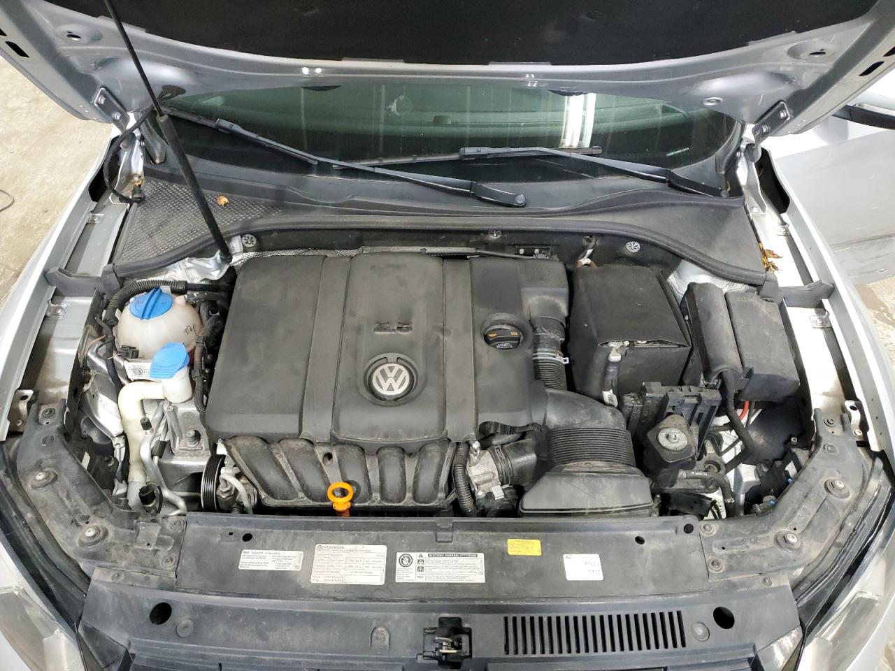 2013 Volkswagen Passat Se VIN: 1VWBP7A30DC120470 Lot: 81496275