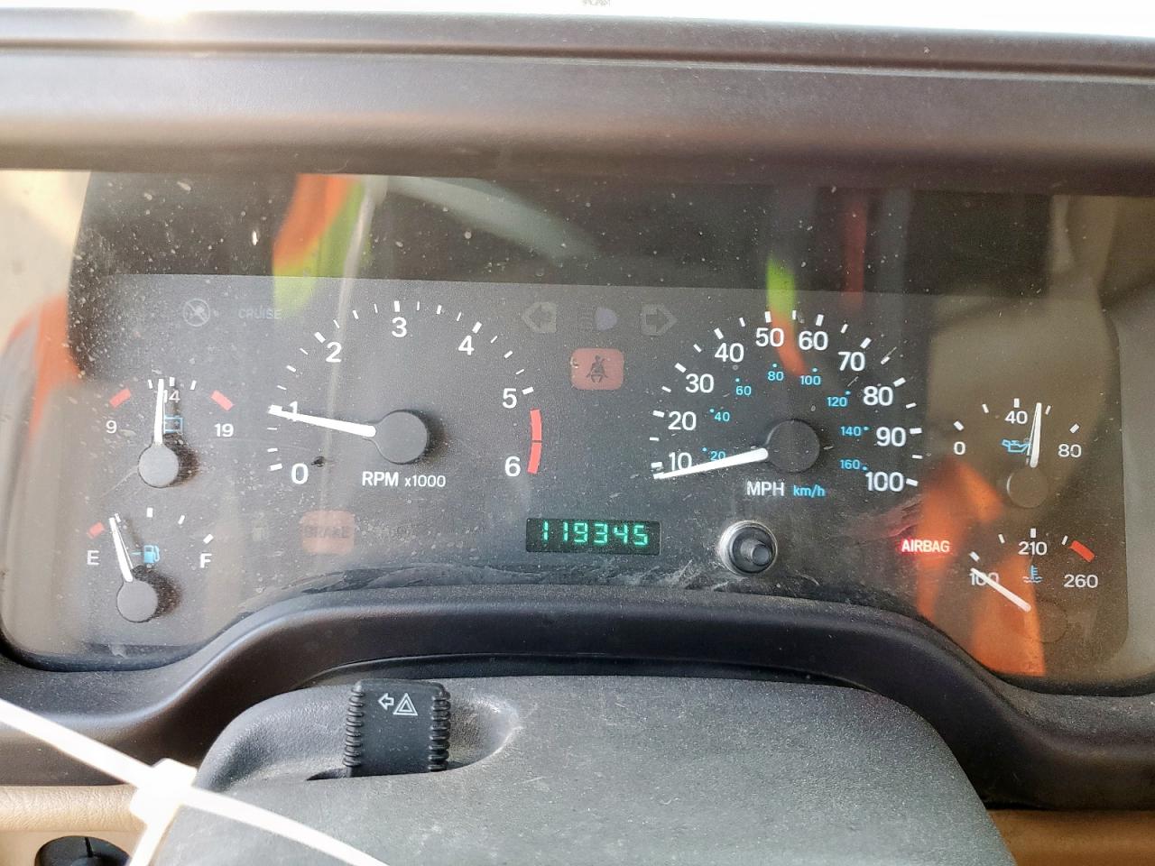 2000 Jeep Wrangler / Tj Se VIN: 1J4FA29P4YP798115 Lot: 80751605