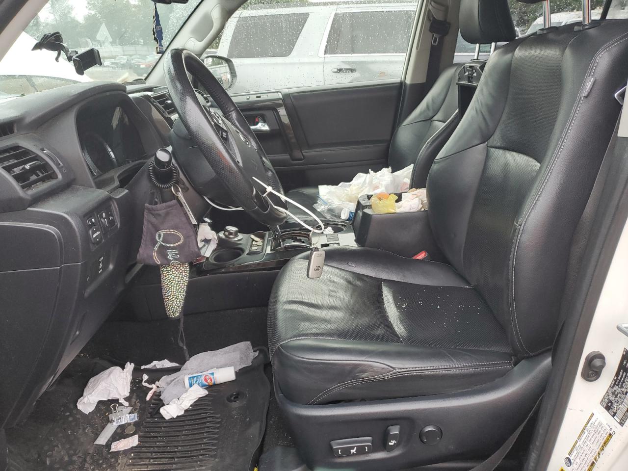 2019 Toyota 4Runner Sr5/Sr5 Premium VIN: JTEBU5JR1K5618100 Lot: 72000595