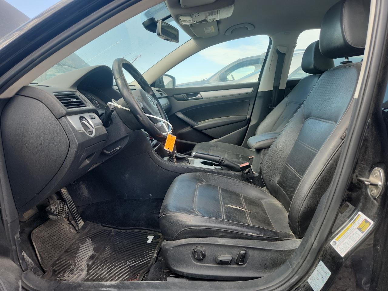 2013 Volkswagen Passat Se VIN: 1VWBP7A30DC002502 Lot: 80010245