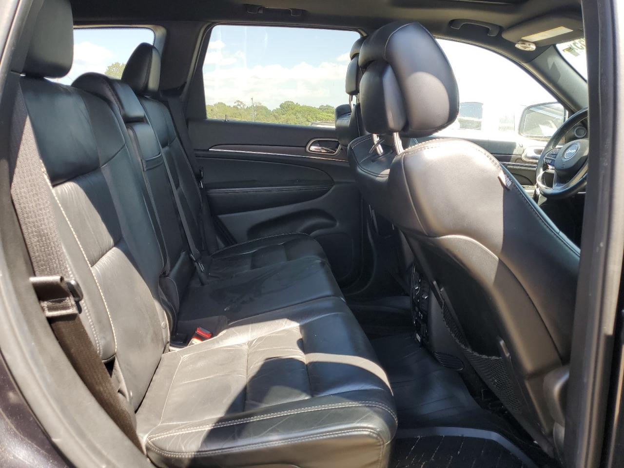 2015 Jeep Grand Cherokee Limited VIN: 1C4RJFBG2FC638680 Lot: 71121955