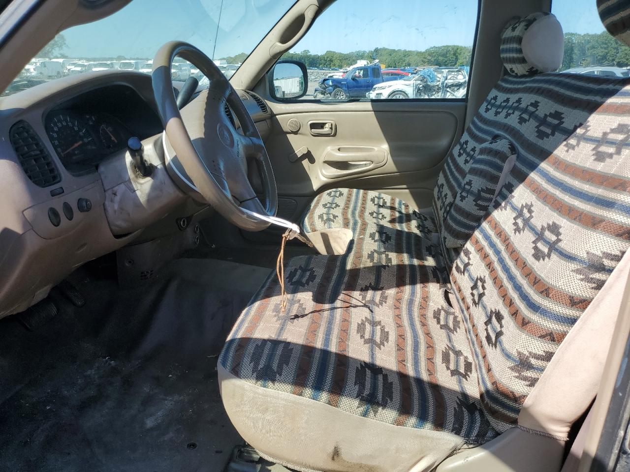 2002 Toyota Tundra VIN: 5TBJN32122S258073 Lot: 67041285