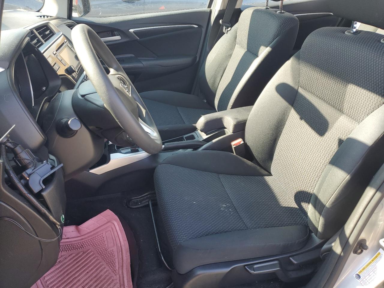 2018 Honda Fit Lx VIN: 3HGGK5H40JM710142 Lot: 80313735