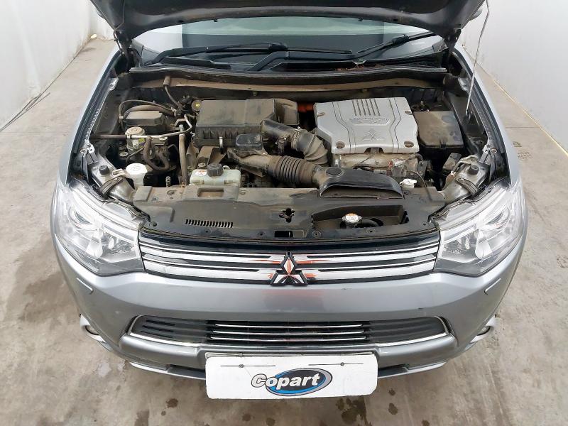 2015 MITSUBISHI OUTLANDER GX 4H PHEV AUTO 2.0 PHEV GX4H 5DR AUTO