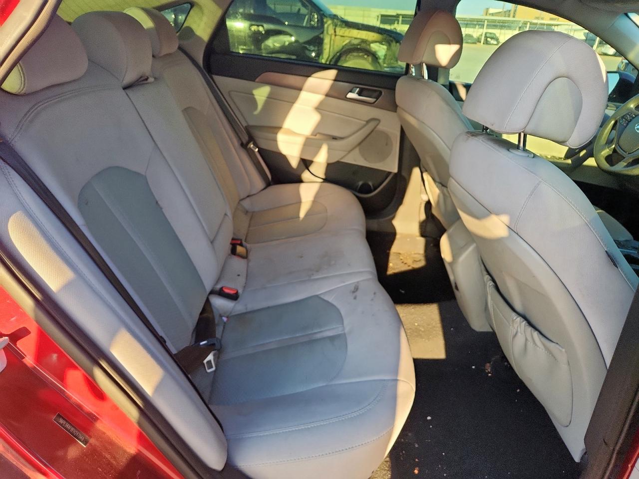 2015 Hyundai Sonata Sport VIN: 5NPE34AF8FH247849 Lot: 81871365