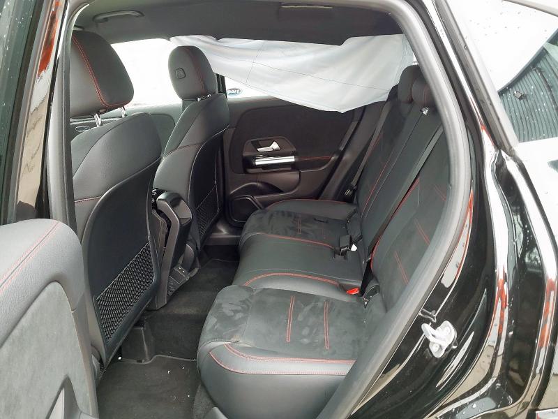 2024 MERCEDES-BENZ GLA 200 AMG LN EXECUTVE M 