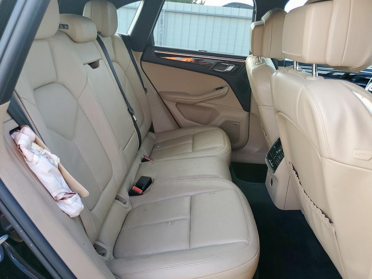 2019 Porsche Macan VIN: WP1AA2A51KLB01667 Lot: 71526245