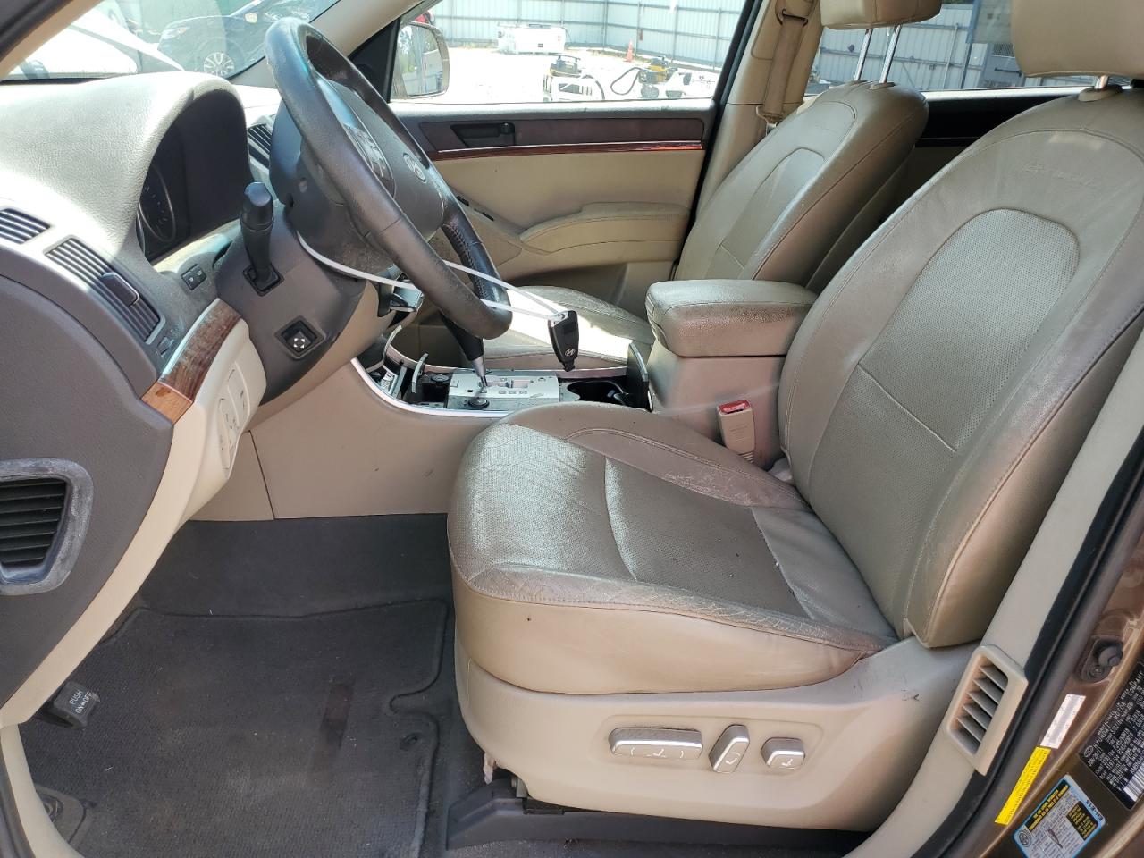 2011 Hyundai Veracruz Gls VIN: KM8NU4CC7BU176591 Lot: 81698165