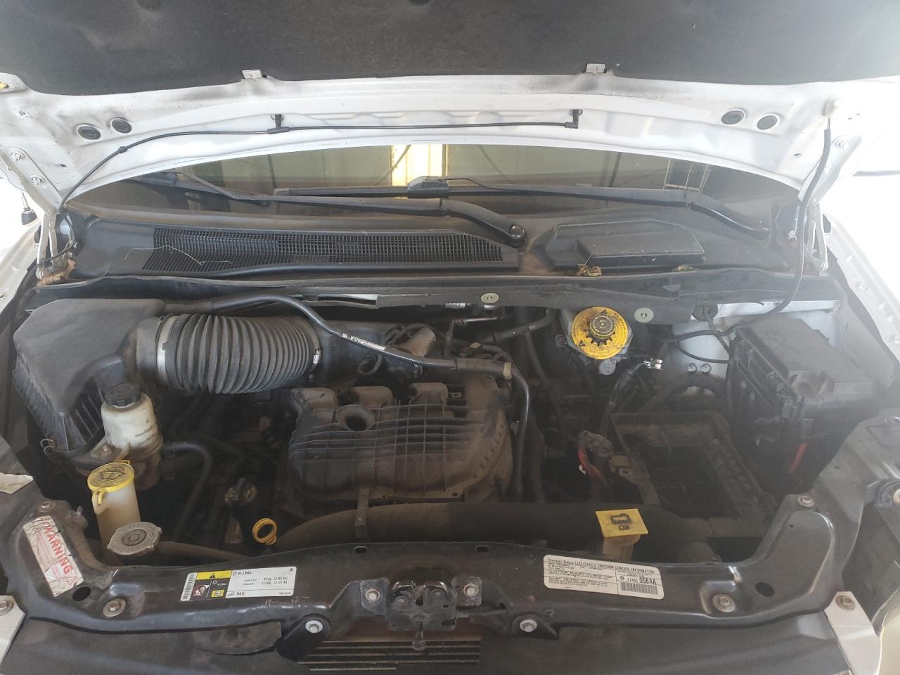 2014 Chrysler Town & Country S VIN: 2C4RC1HG8ER234678 Lot: 81841015