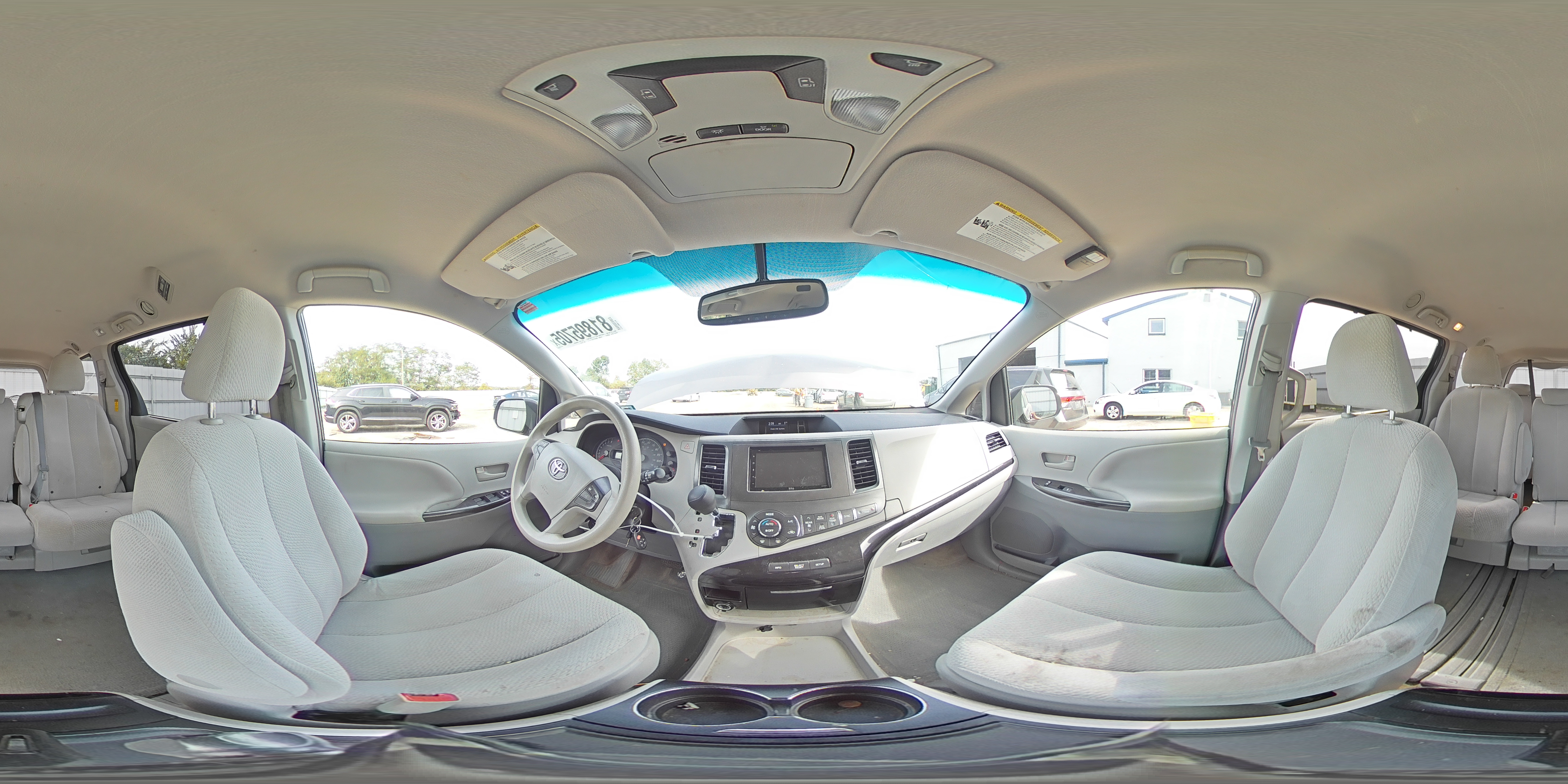 2014 Toyota Sienna Le VIN: 5TDKK3DC8ES501151 Lot: 81895705