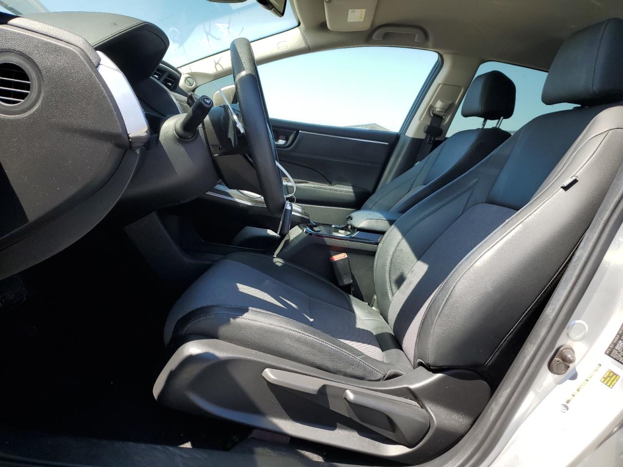 2019 Honda Clarity VIN: JHMZC5F18KC001974 Lot: 80824475