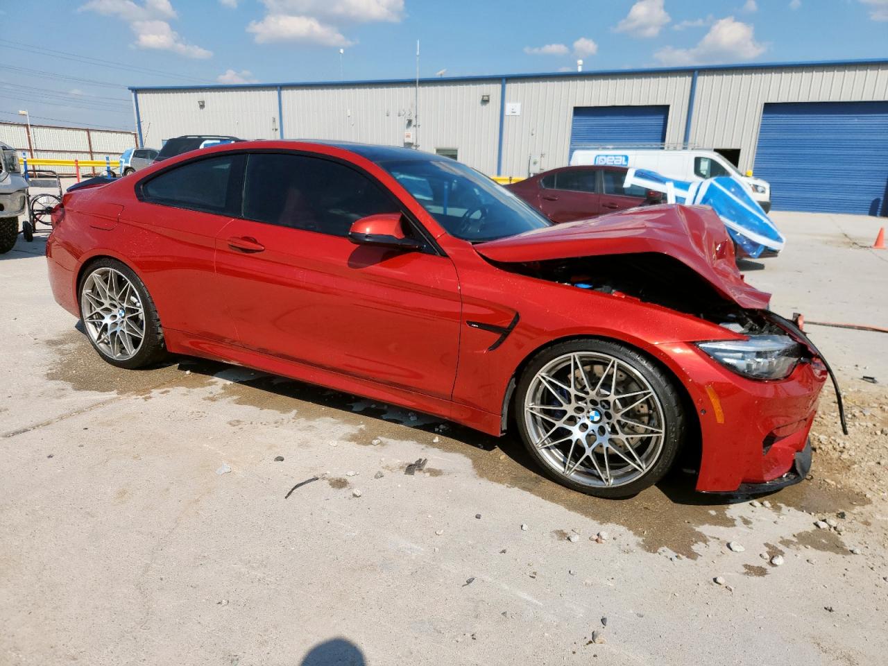 Фото: WBS4Y9C03LFH42786