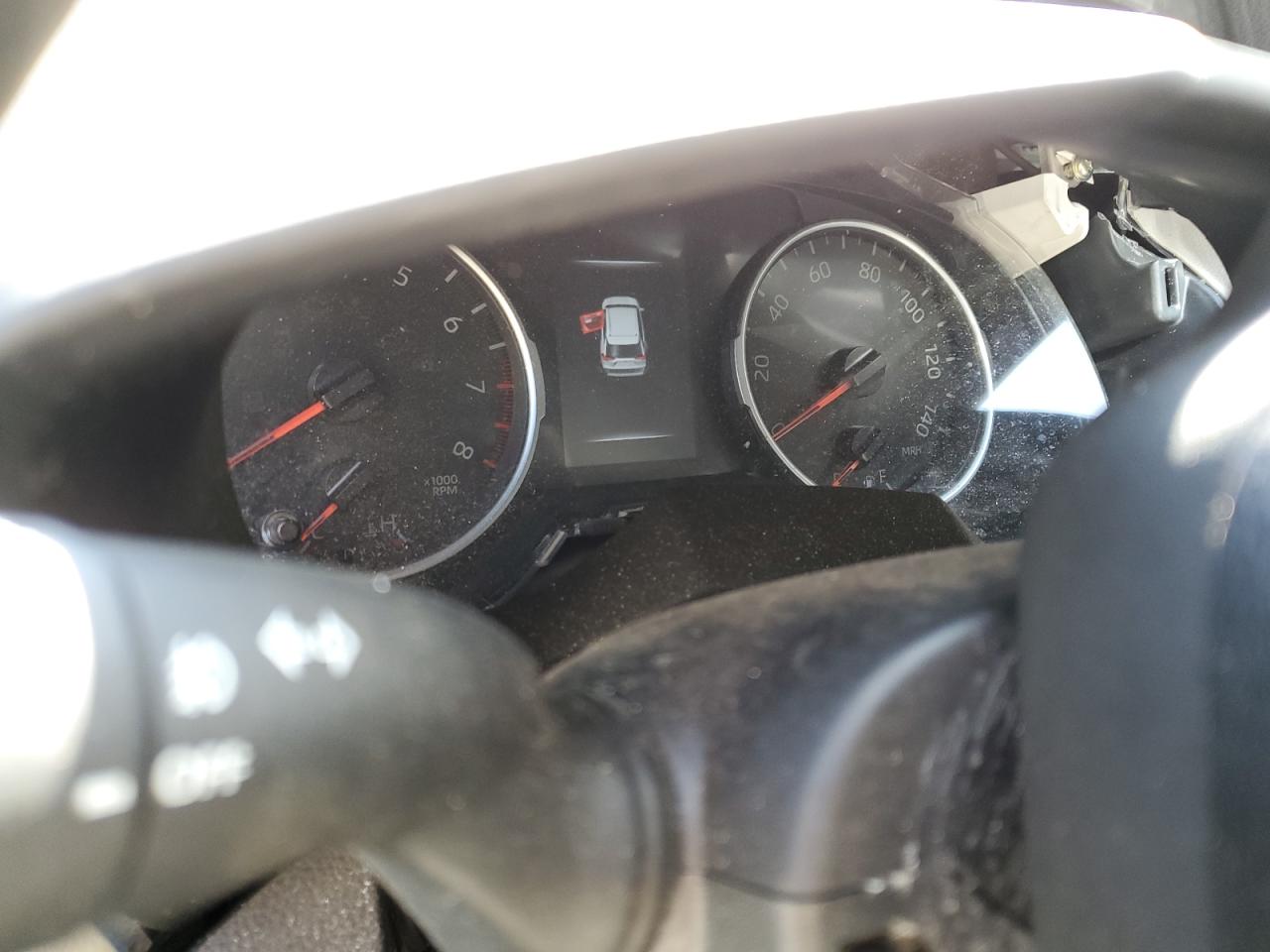 2020 Toyota Rav4 Xle VIN: JTMW1RFV4LD521993 Lot: 71151425