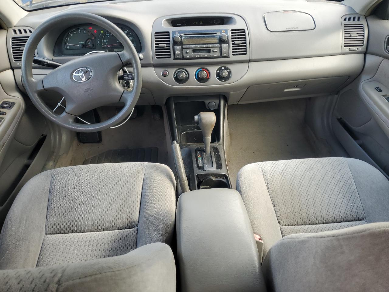 2004 Toyota Camry Le VIN: 4T1BE30K04U296015 Lot: 83991605