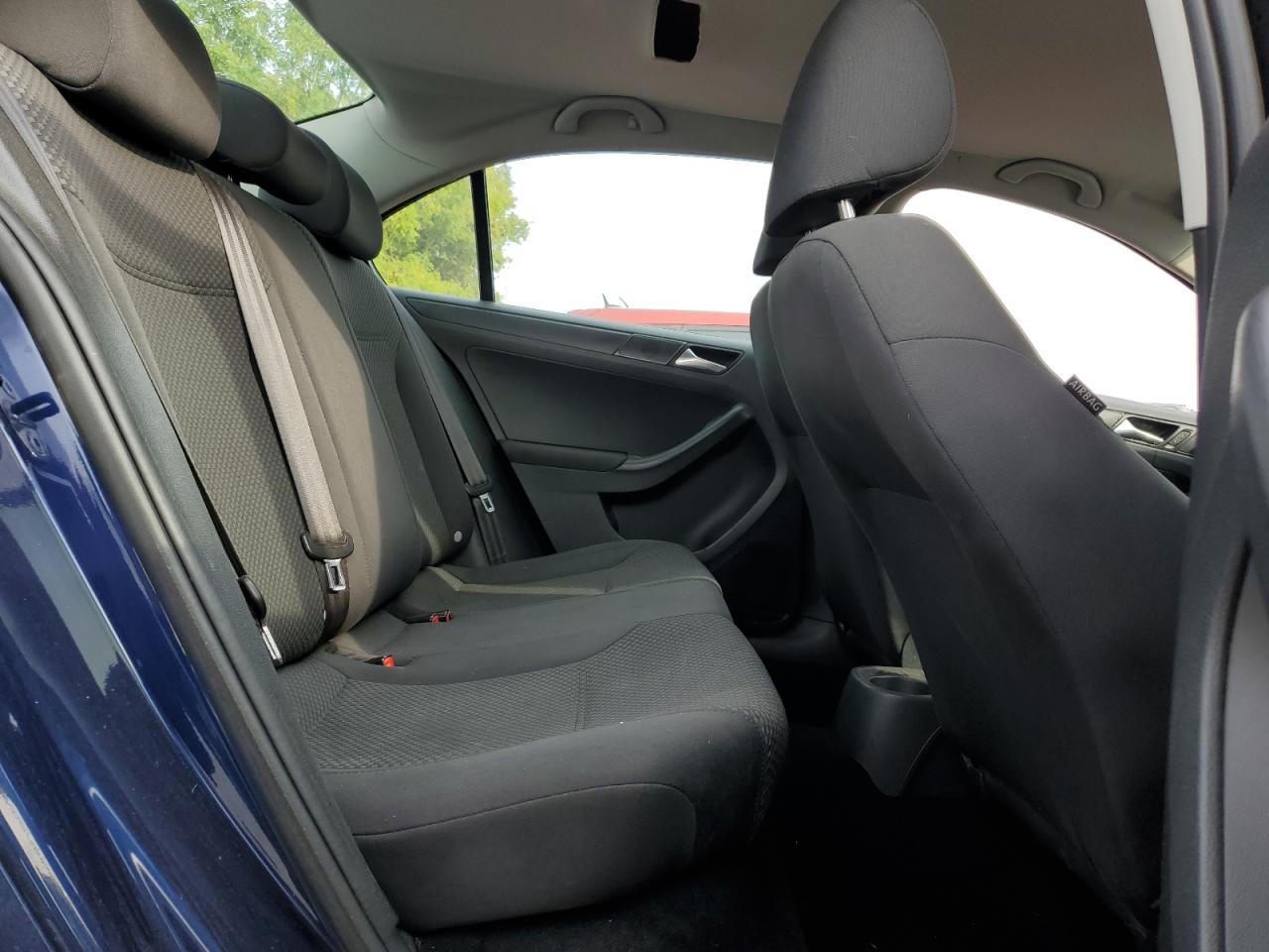 2012 Volkswagen Jetta Base VIN: 3VW2K7AJ2CM327971 Lot: 80445375