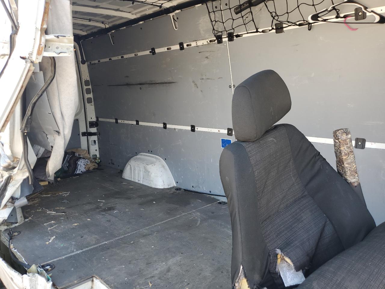 2017 Mercedes-Benz Sprinter 2500 VIN: WD3PE8CD5HP547873 Lot: 81145755