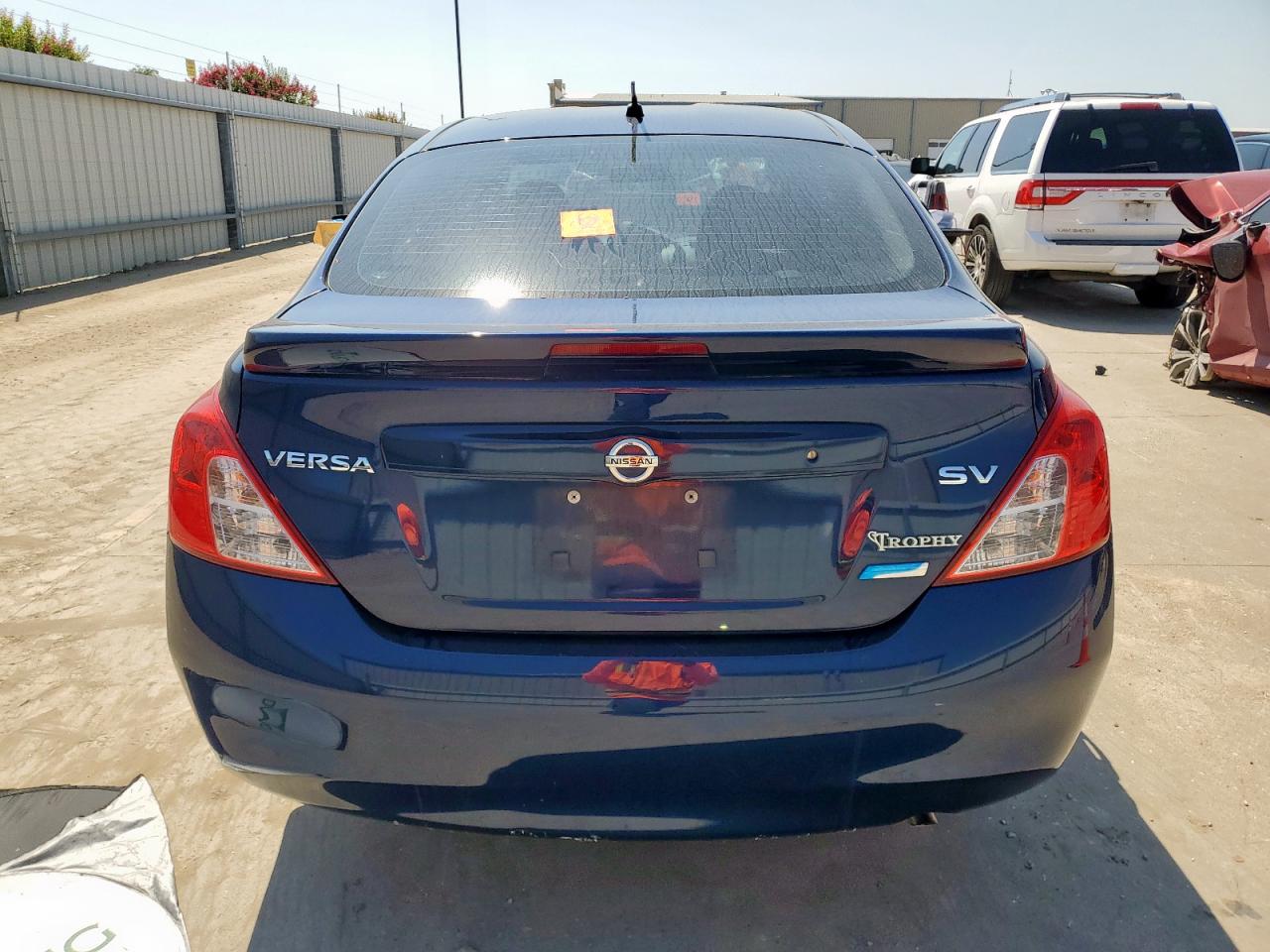 2014 Nissan Versa S VIN: 3N1CN7AP1EL841681 Lot: 72019785