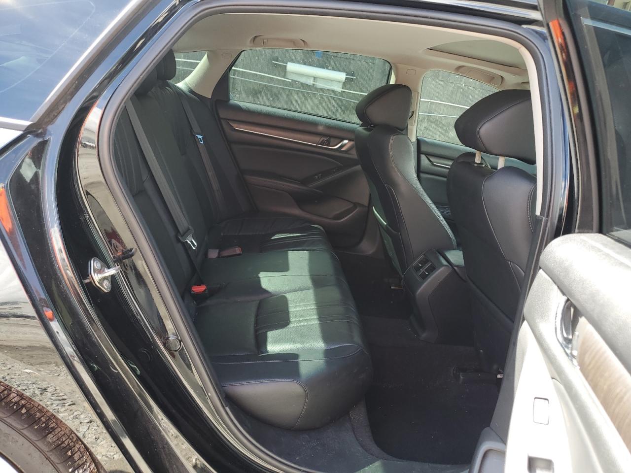 2018 Honda Accord Touring VIN: 1HGCV2F96JA023683 Lot: 83939435