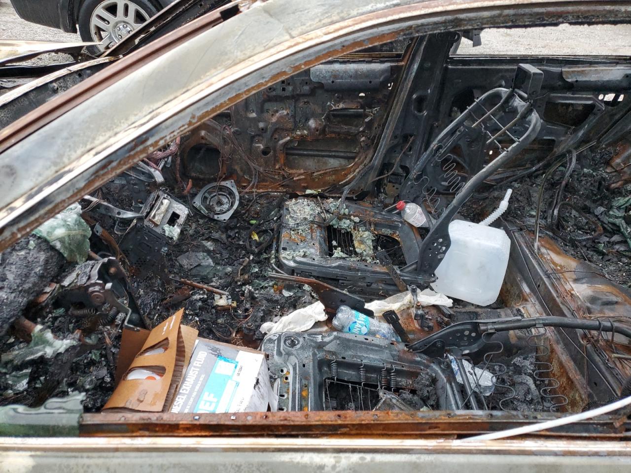 2001 Toyota Camry Ce L VIN: 4T1BG28K51U783828 Lot: 83849425