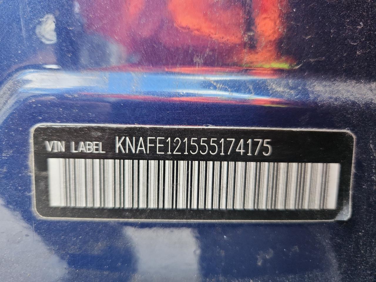 2005 Kia Spectra Lx VIN: KNAFE121555174175 Lot: 83979615