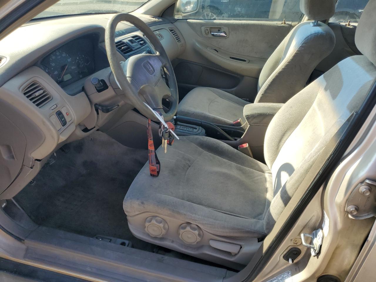 2001 Honda Accord Lx VIN: 3HGCG66571G703303 Lot: 80304165