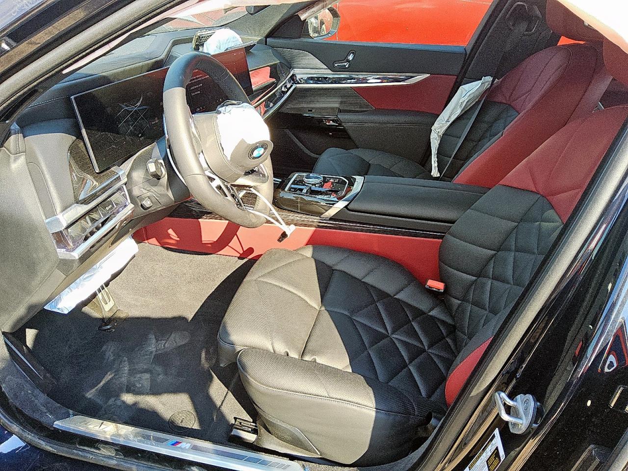 2025 BMW 740 Xi VIN: WBA33EH05SCV32350 Lot: 70948785