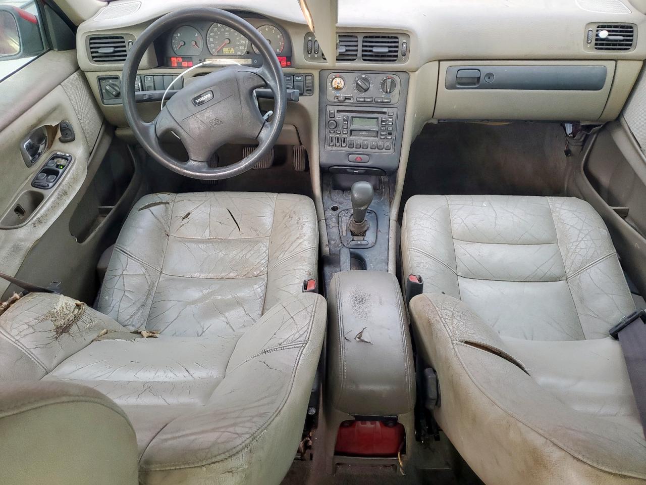 1999 Volvo S70 VIN: YV1LS55A6X2619667 Lot: 84456945