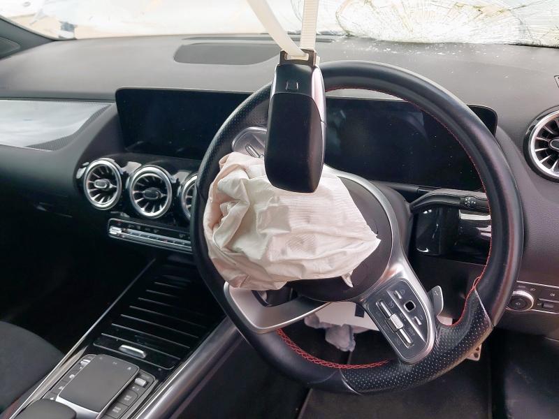 2021 MERCEDES-BENZ GLA 220 AMG LINE PREM + D GLA 220D 4MATIC AMG LINE PREMIUM