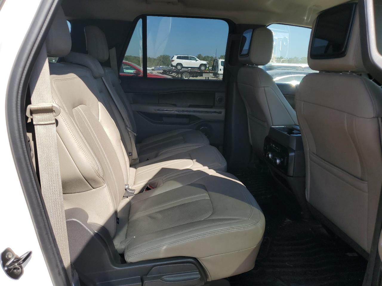 2018 Ford Expedition Max Limited VIN: 1FMJK2AT2JEA39188 Lot: 83868135