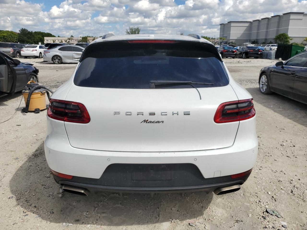 2018 Porsche Macan VIN: WP1AA2A54JLB19692 Lot: 80092595