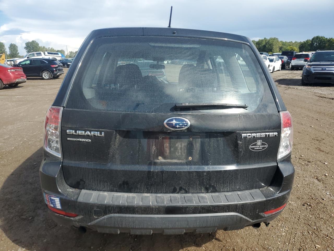 2010 Subaru Forester 2.5X VIN: JF2SH6AC8AH758153 Lot: 81052705