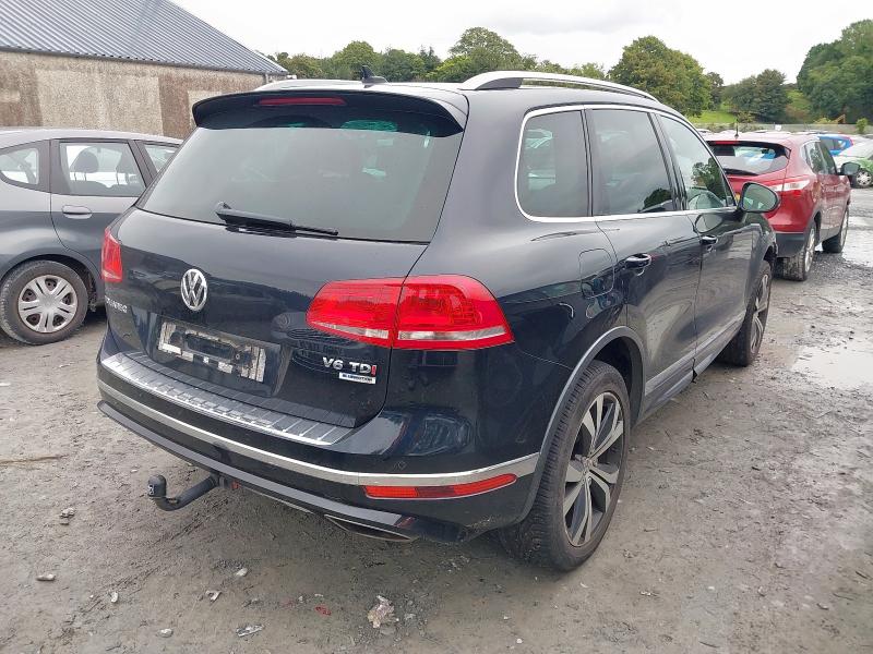 2016 VOLKSWAGEN TOUAREG V6