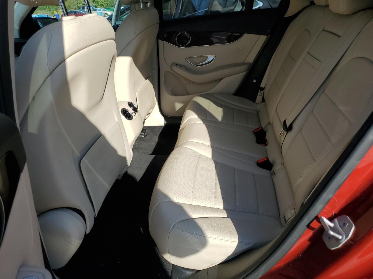 2016 Mercedes-Benz Glc 300 VIN: WDC0G4JB0GF090013 Lot: 81560885