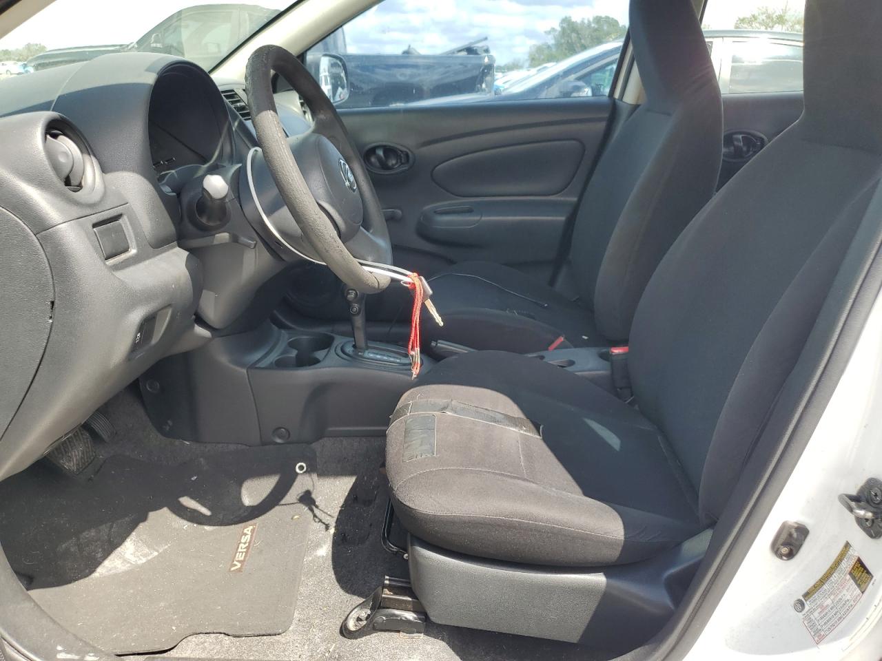 2014 Nissan Versa S VIN: 3N1CN7AP5EL852456 Lot: 81069215