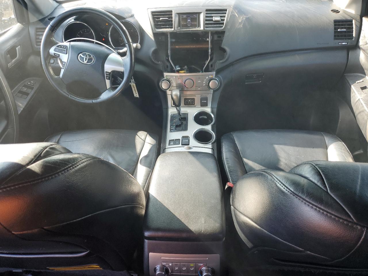 2012 Toyota Highlander Base VIN: 5TDBK3EH8CS114655 Lot: 81196395