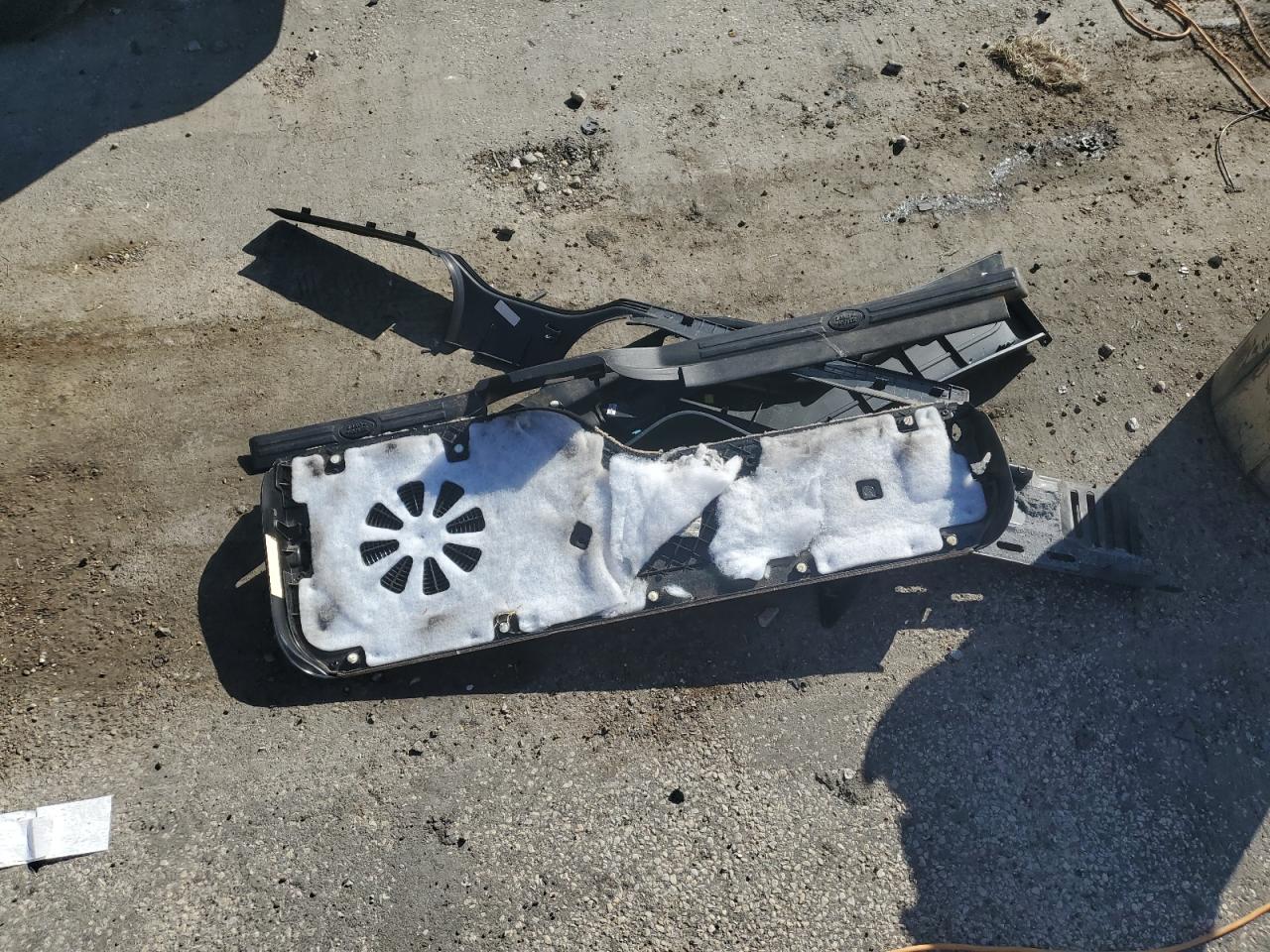 2005 Land Rover Lr3 Se VIN: SALAE25475A323355 Lot: 80641165