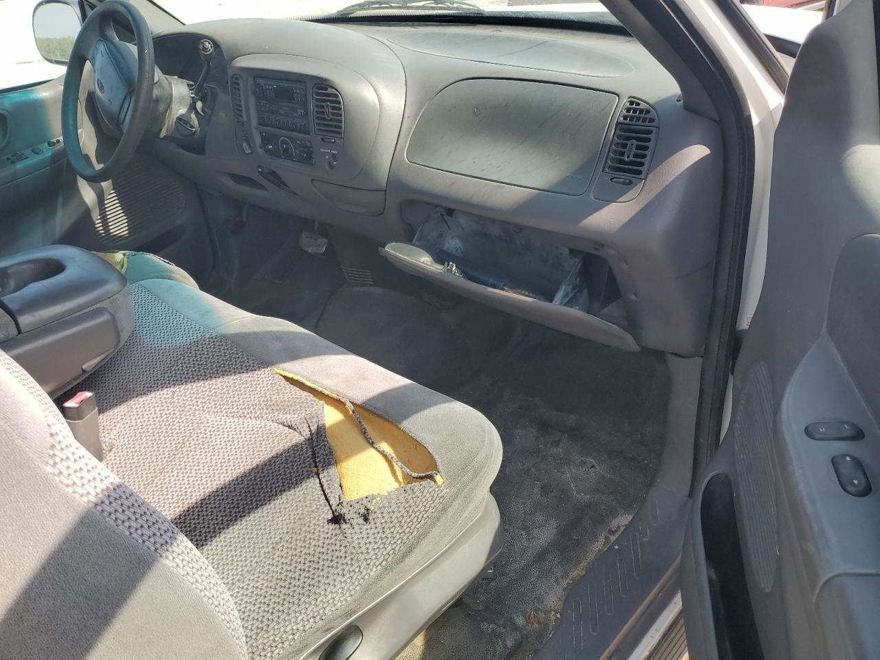 1999 Ford F150 VIN: 1FTRX18W5XNA69054 Lot: 80835155