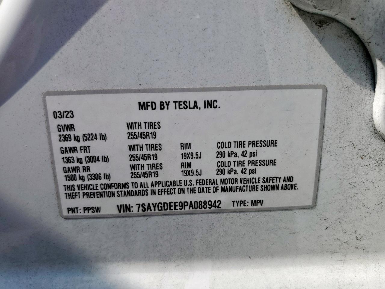 2023 Tesla Model Y VIN: 7SAYGDEE9PA088942 Lot: 81265905