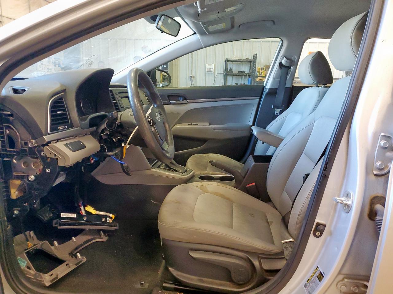 2017 Hyundai Elantra Se VIN: KMHD74LF1HU325809 Lot: 80520655