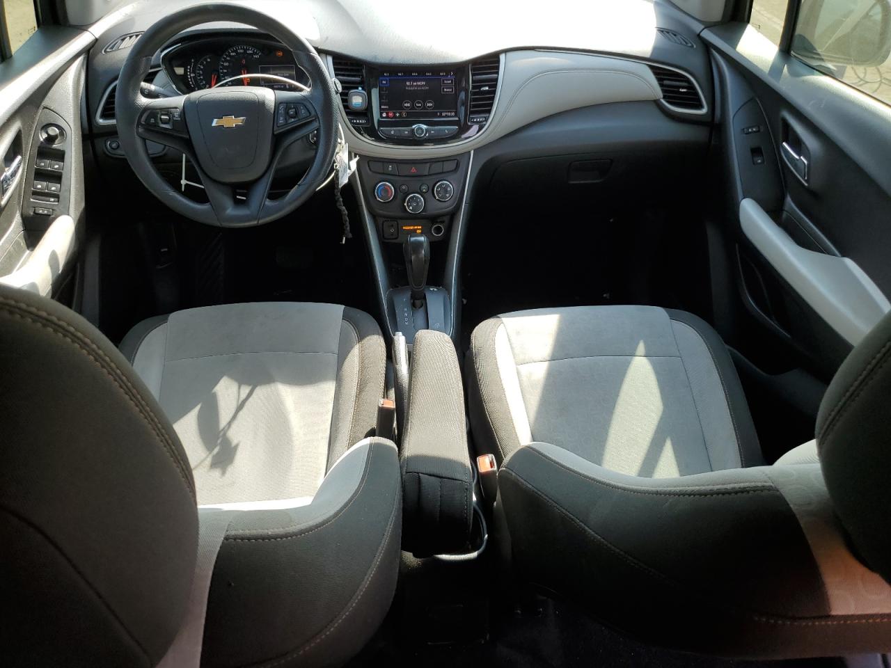 2020 Chevrolet Trax Ls VIN: KL7CJKSB3LB315465 Lot: 81491265