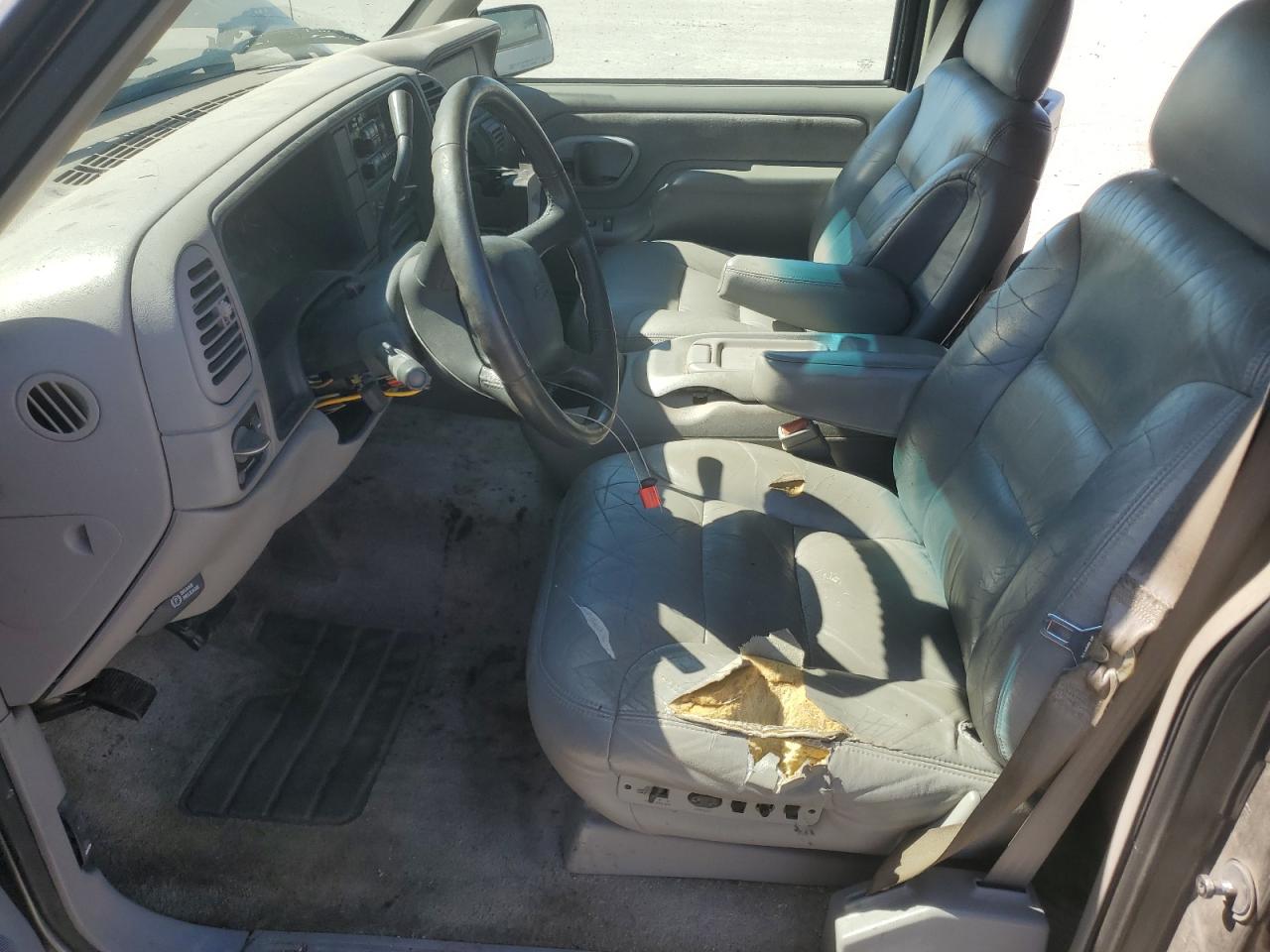 1999 Chevrolet Tahoe K1500 VIN: 1GNEK13R9XJ378765 Lot: 84566135