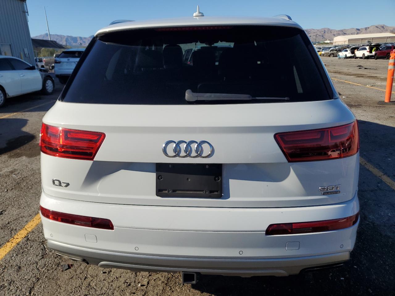 2017 Audi Q7 Premium Plus VIN: WA1LAAF73HD001159 Lot: 71052825