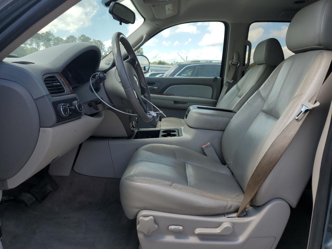 2009 Chevrolet Tahoe K1500 Lt VIN: 1GNFK23069R199616 Lot: 83824085