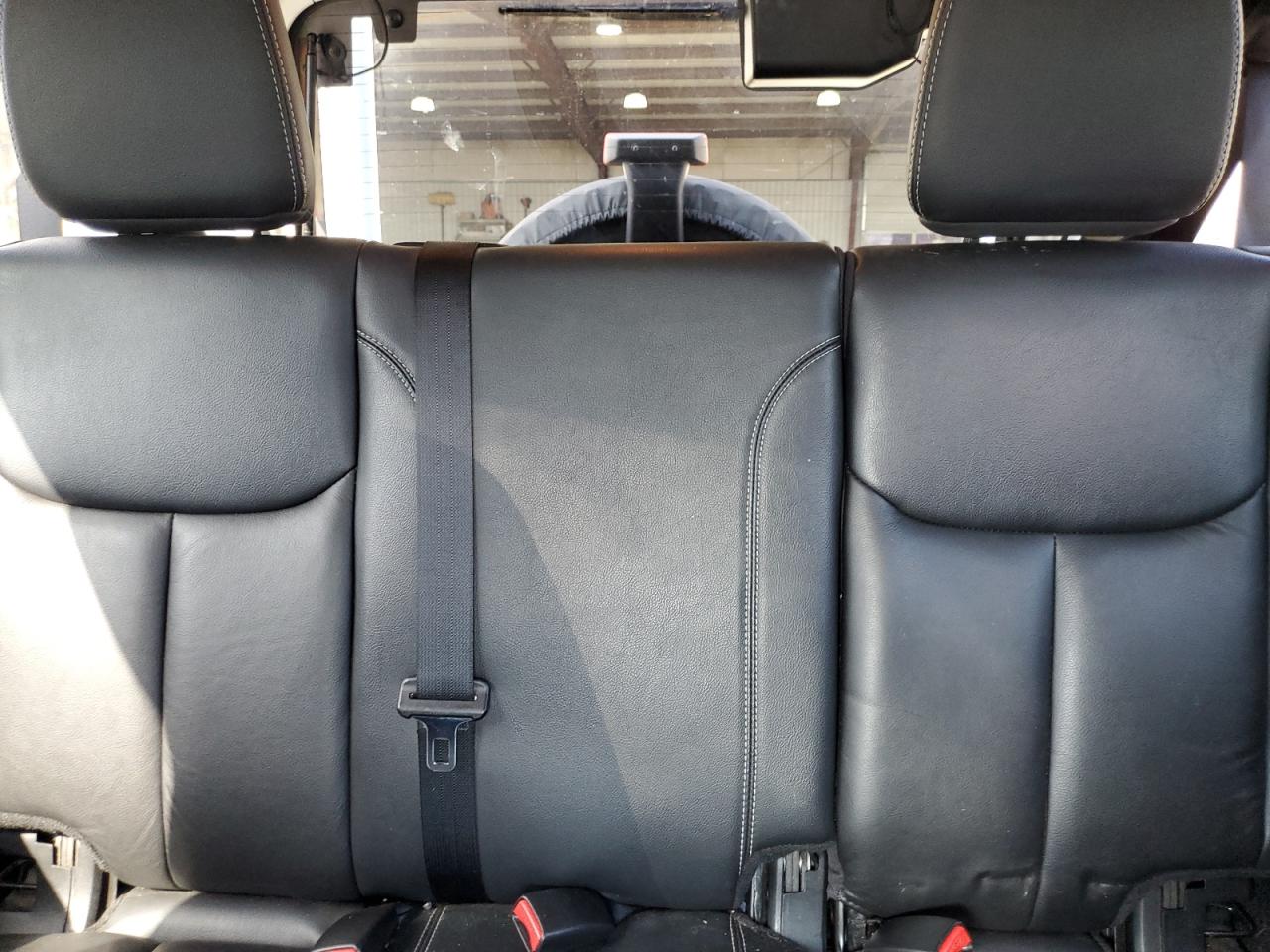 2014 Jeep Wrangler Unlimited Rubicon VIN: 1C4BJWFG0EL127690 Lot: 81101365