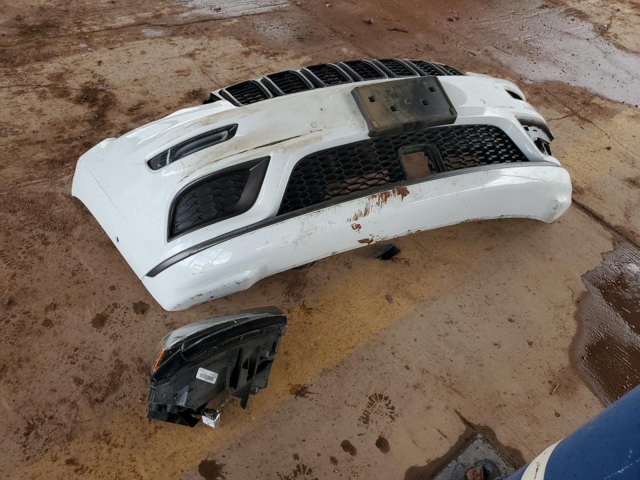 2020 Jeep Grand Cherokee Overland VIN: 1C4RJFCG1LC317529 Lot: 84057855